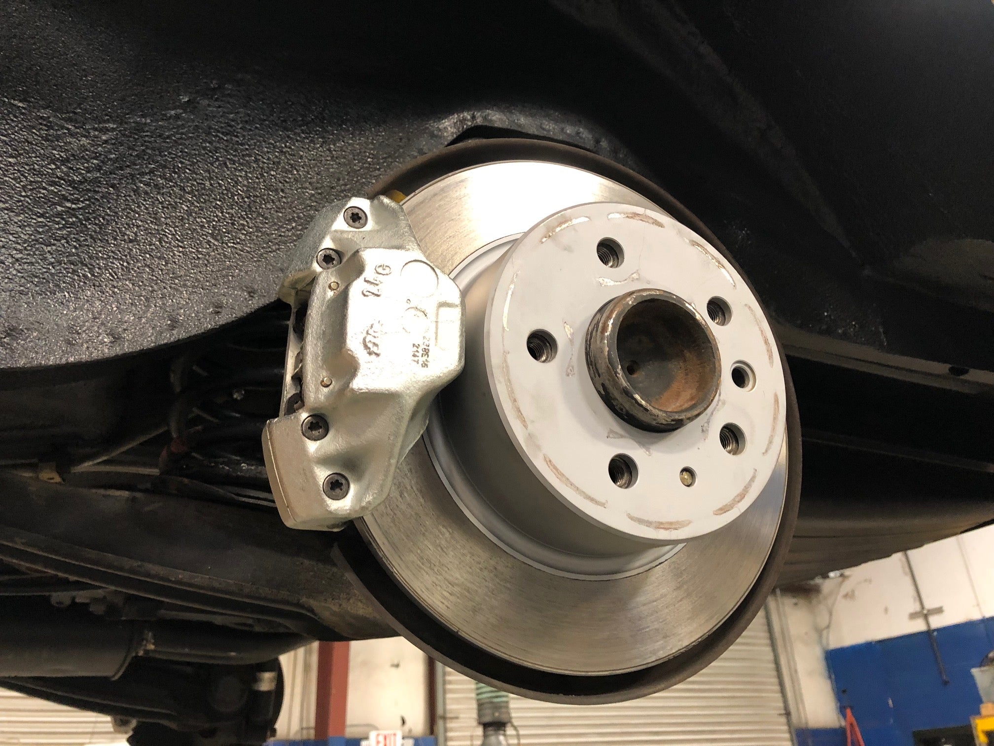 K223-001 - Cailper Rebuild, Rear - ATE or Teves