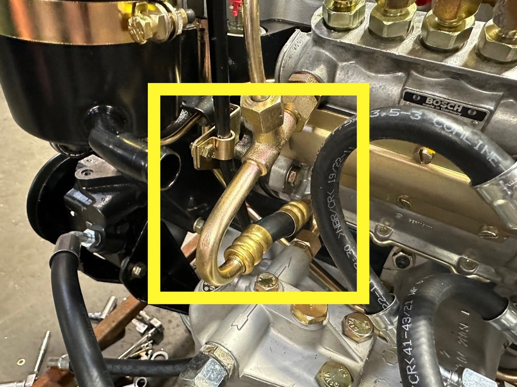 B205-105C - Injection Pump Feed "S" Hose