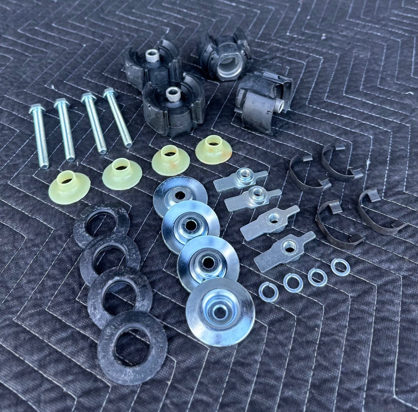 C333-014A Front Sub-frame Mount Kit