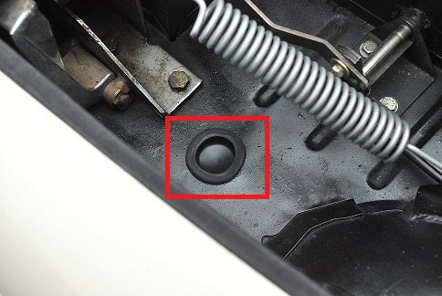 O240-172 Hatch Well Rubber Plug