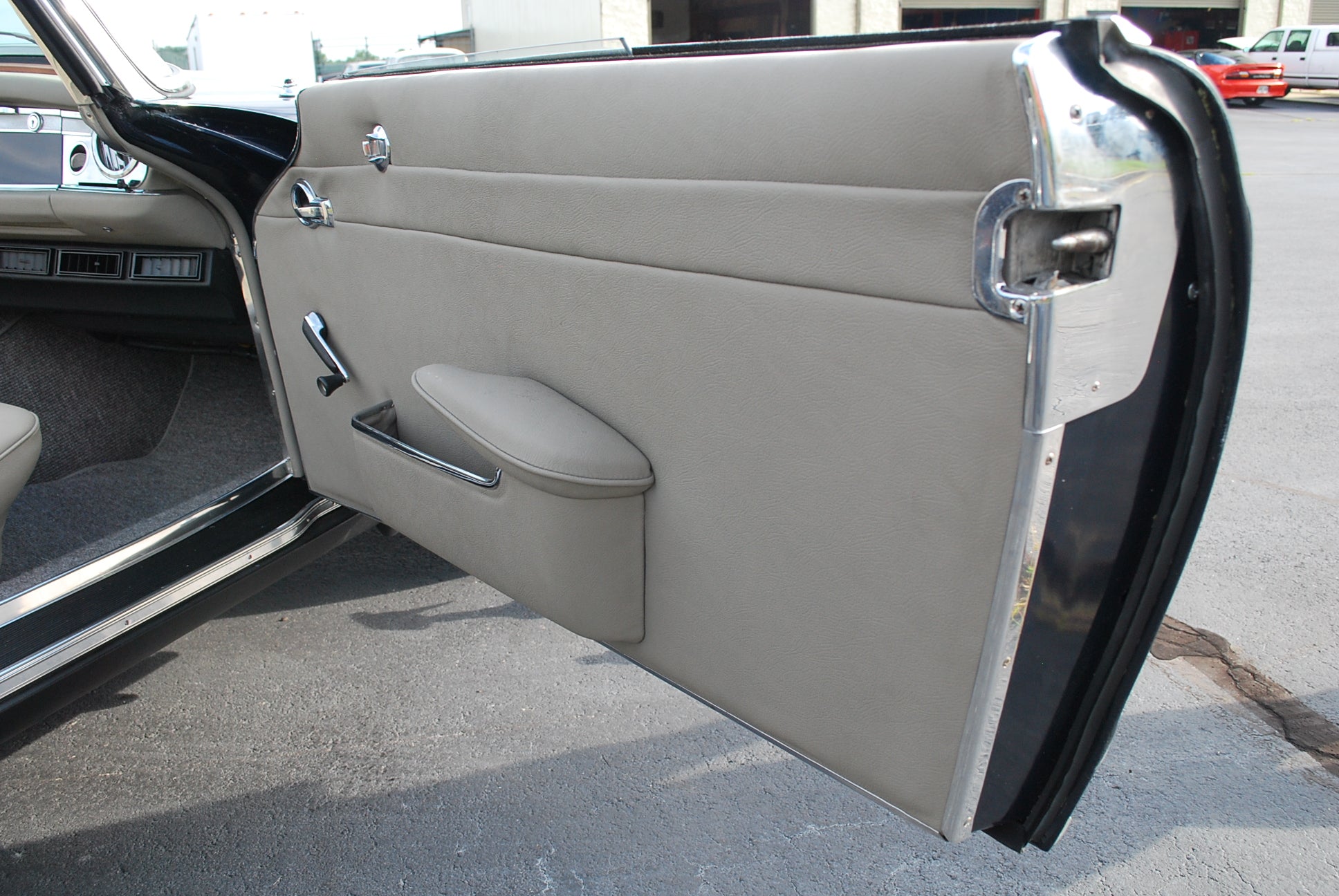 U240-024 Hard Pocket Door Panel Skins, Leather