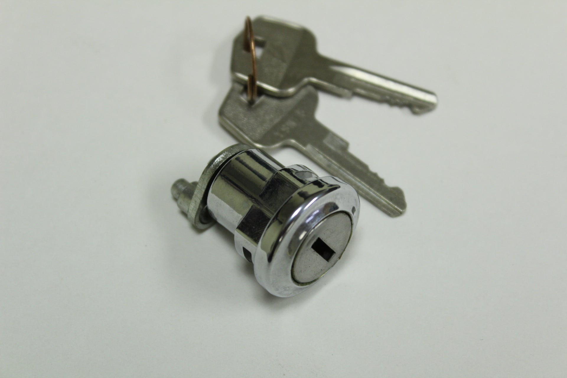 J145-201 - Trunk Lock (Late)