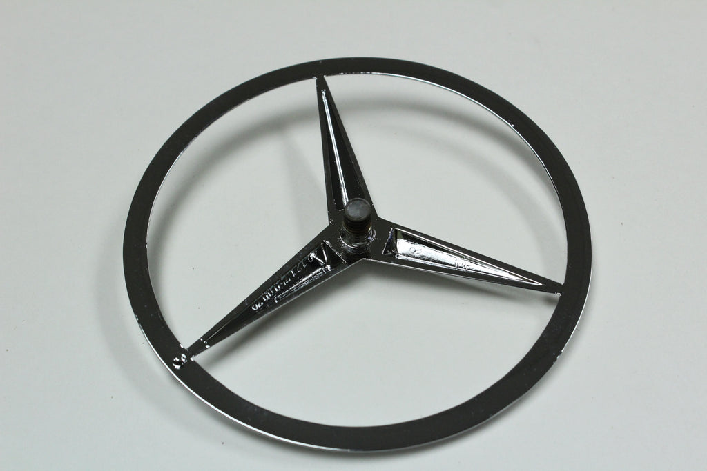 J145-019 - 190SL Trunk Star