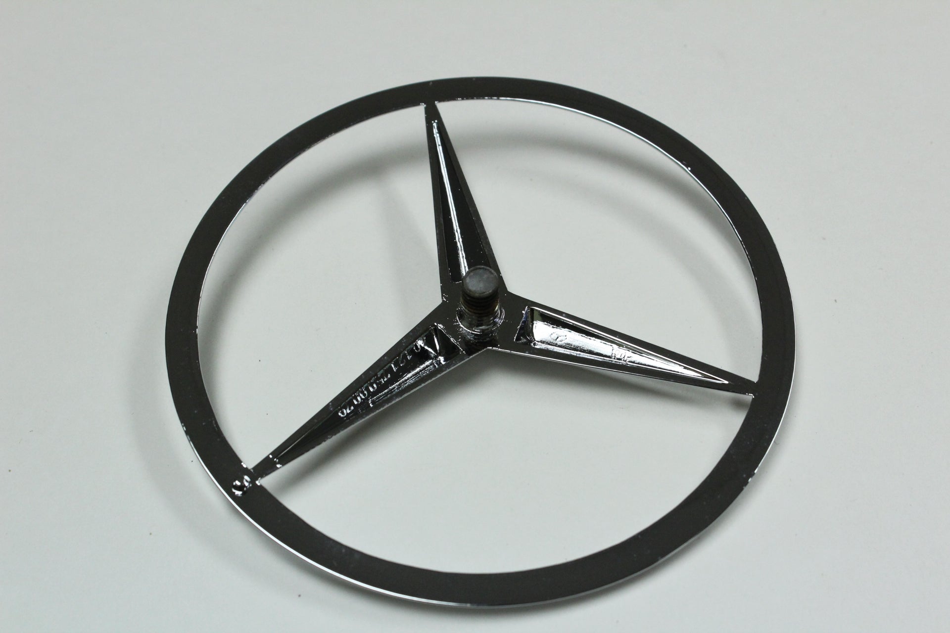J145-019 - 190SL Trunk Star