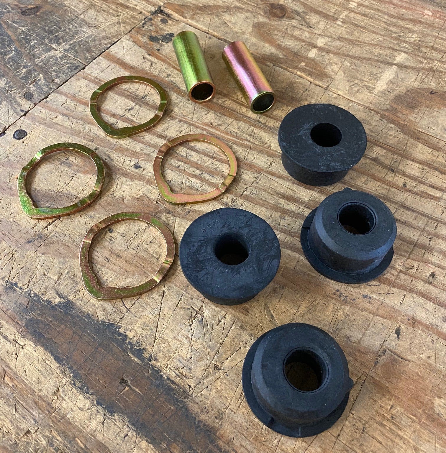 J220-040 Leaf Spring Kit, Front Sub-frame