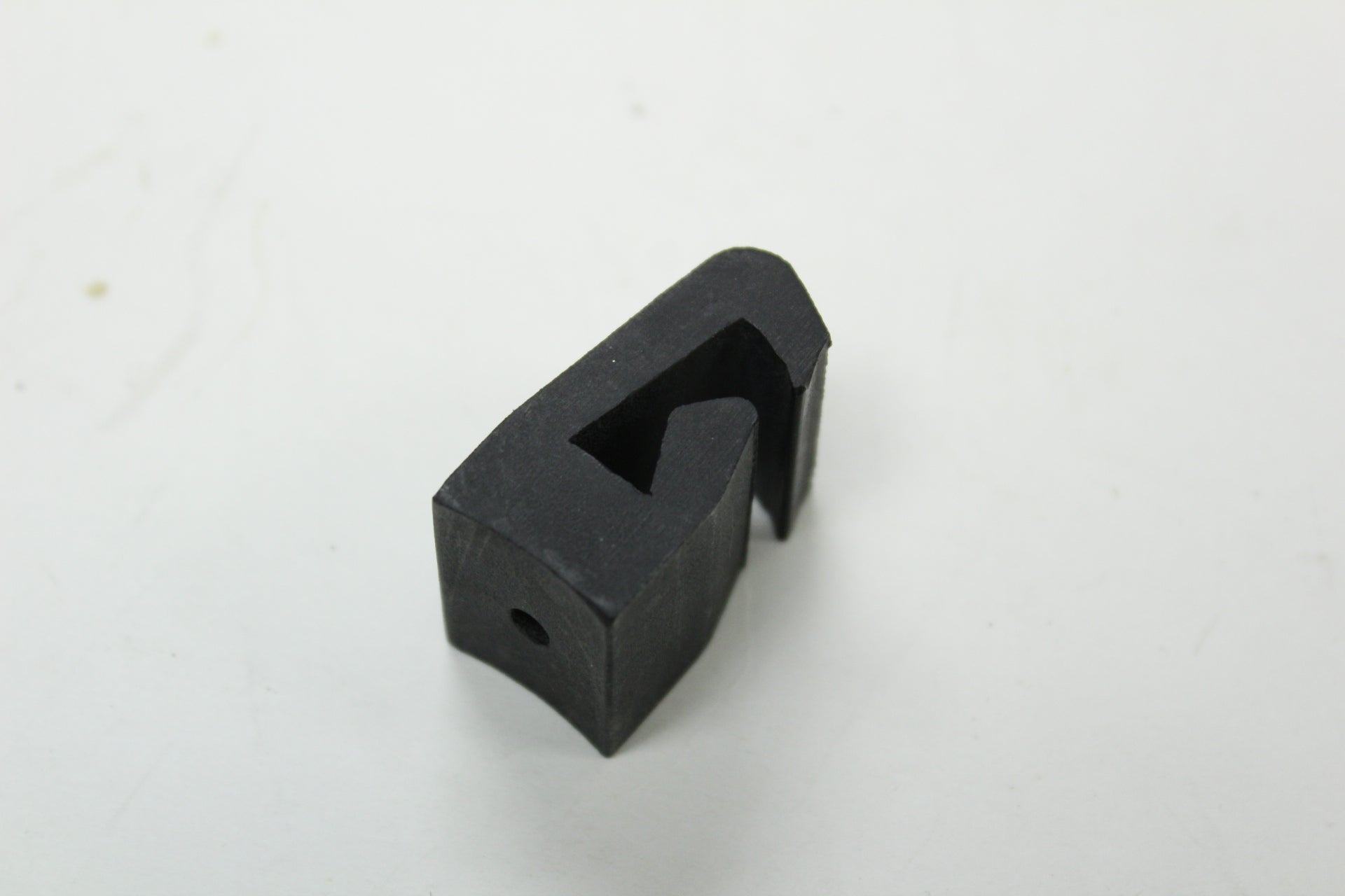 Q151-021 - Hood Support Rubber