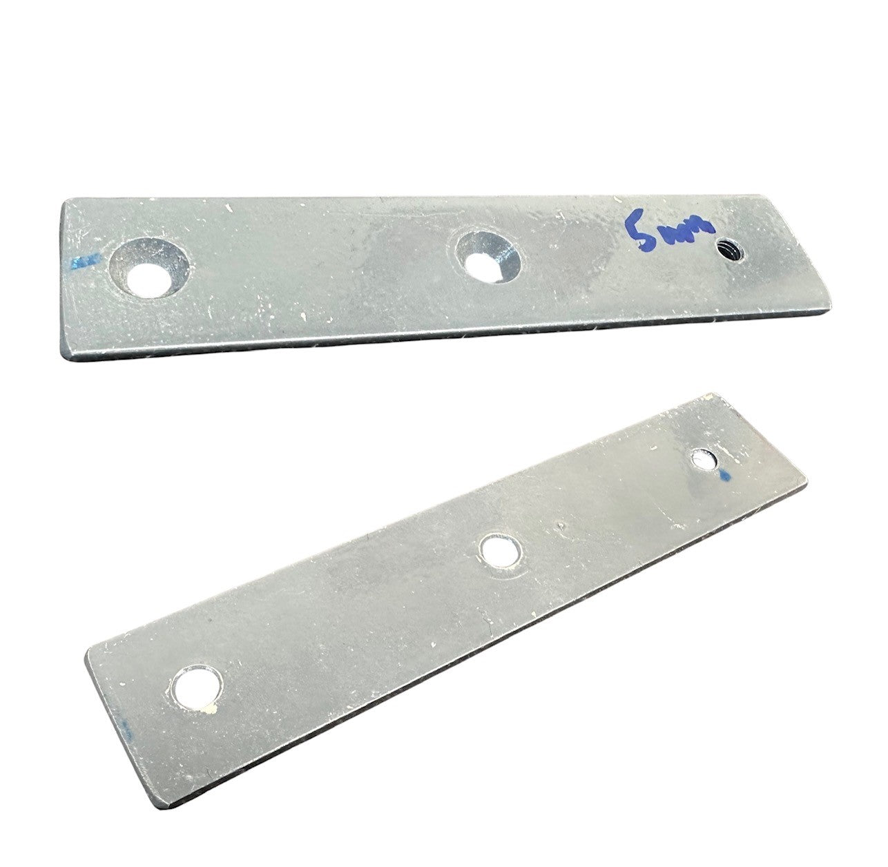 R242-004 -	 Armrest Door Bracket/Mount