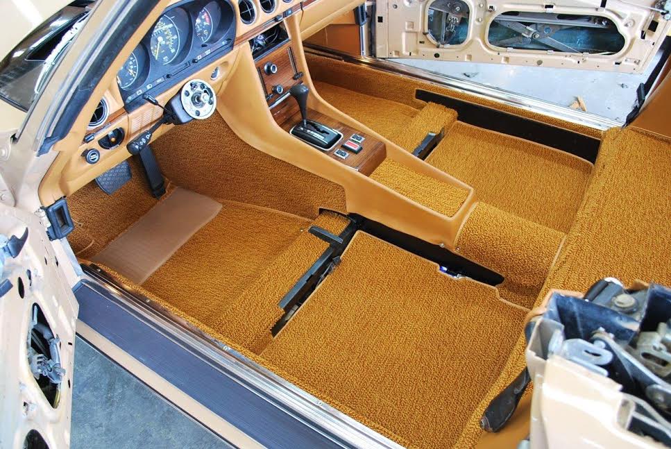 R392-054 - Carpet Set, German Multi Loop (1972-79)