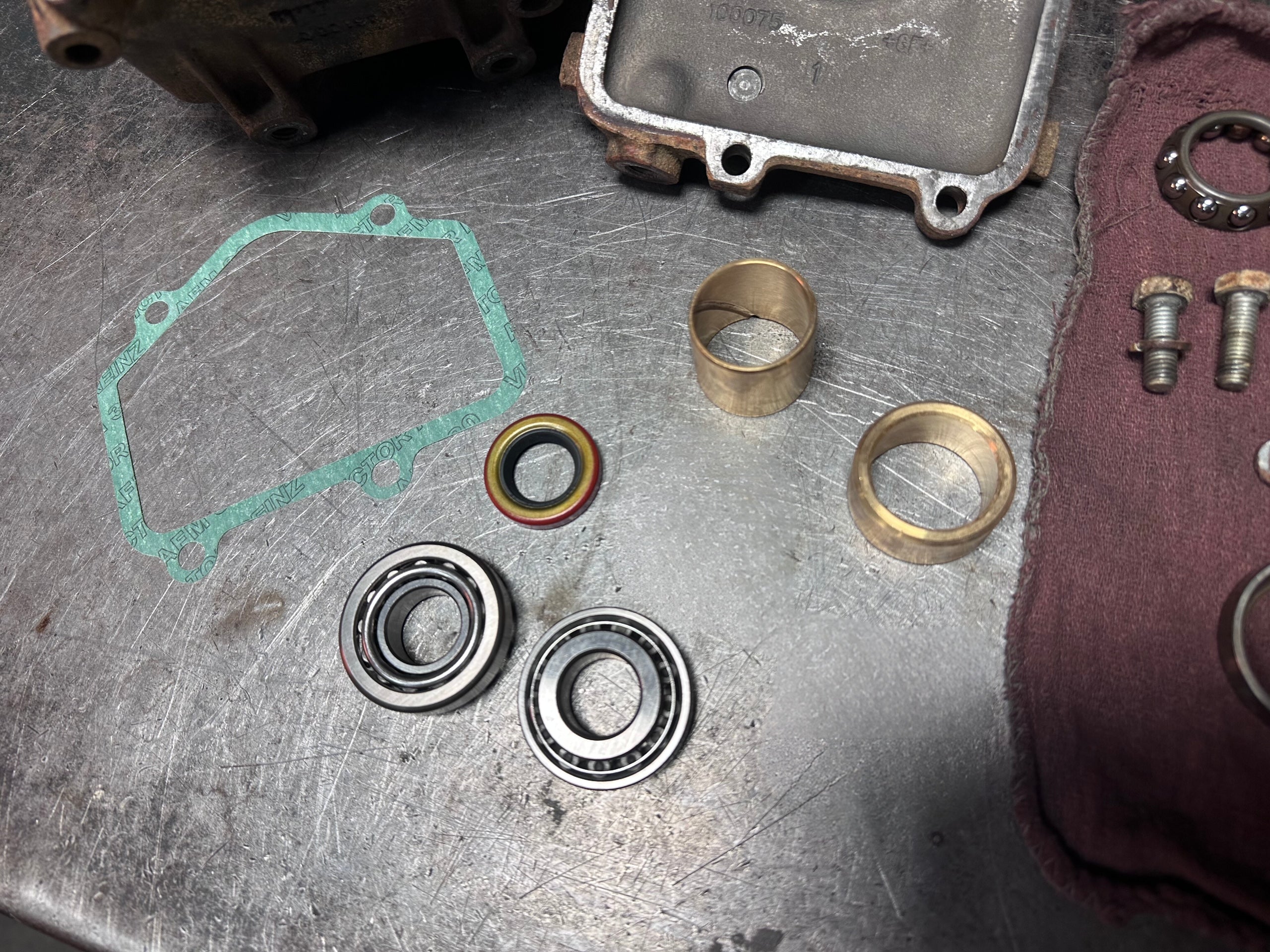 J228-205 - Steering Gear Box Rebuild - Non Power Steering