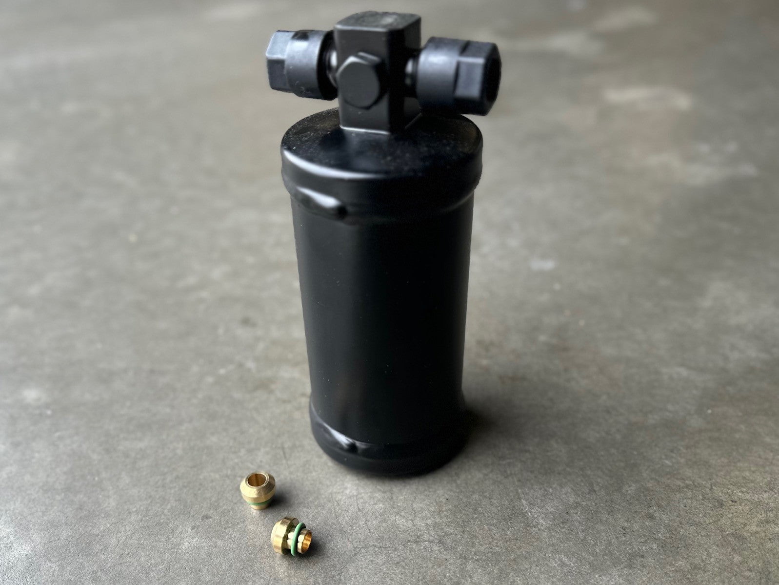Z830-035C AC Drier Bottle