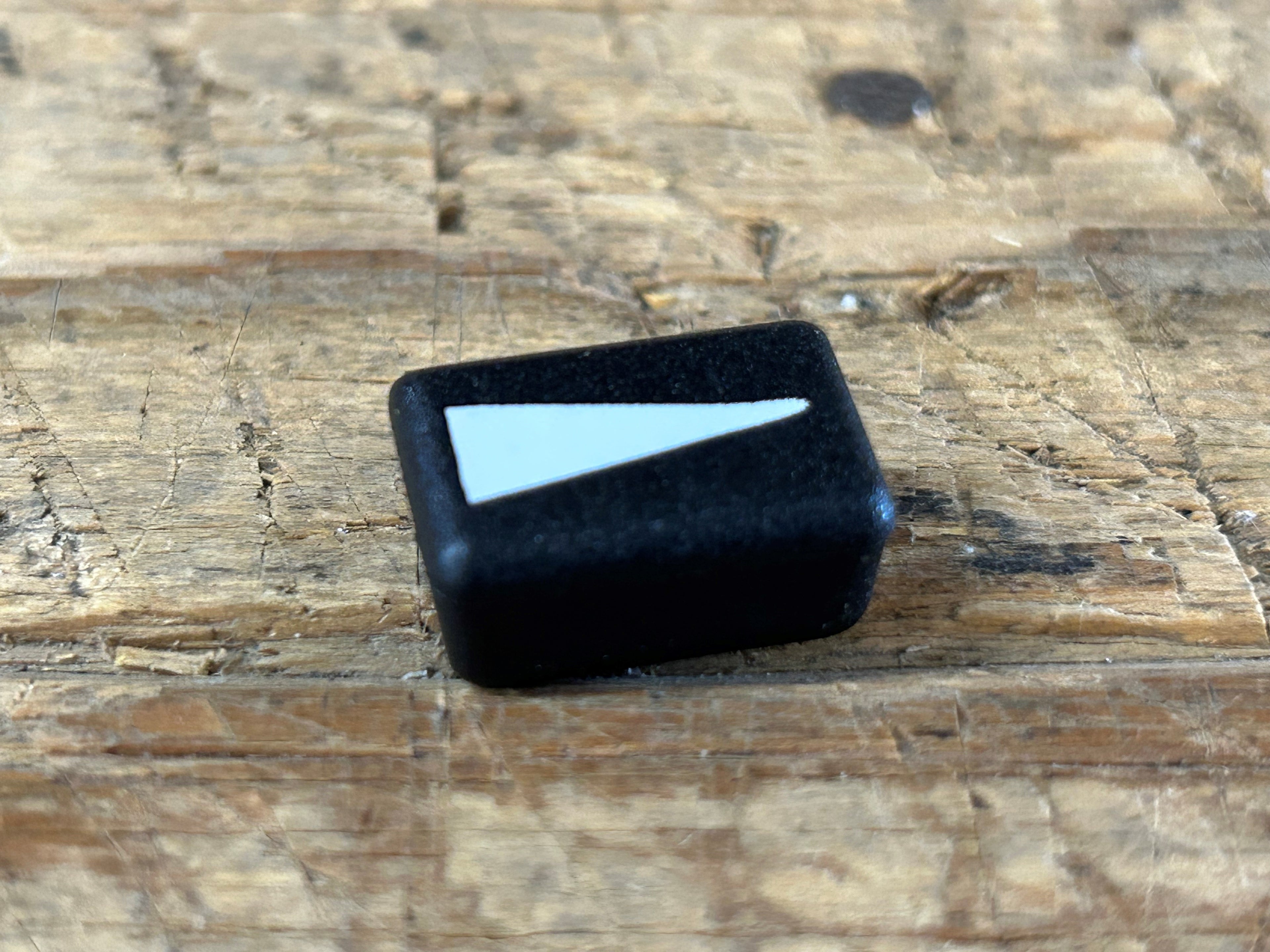 N383-647 OEM Fresh Air lever Knob, Right Side