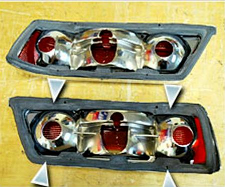 O240-035 - Taillight Seal, Right
